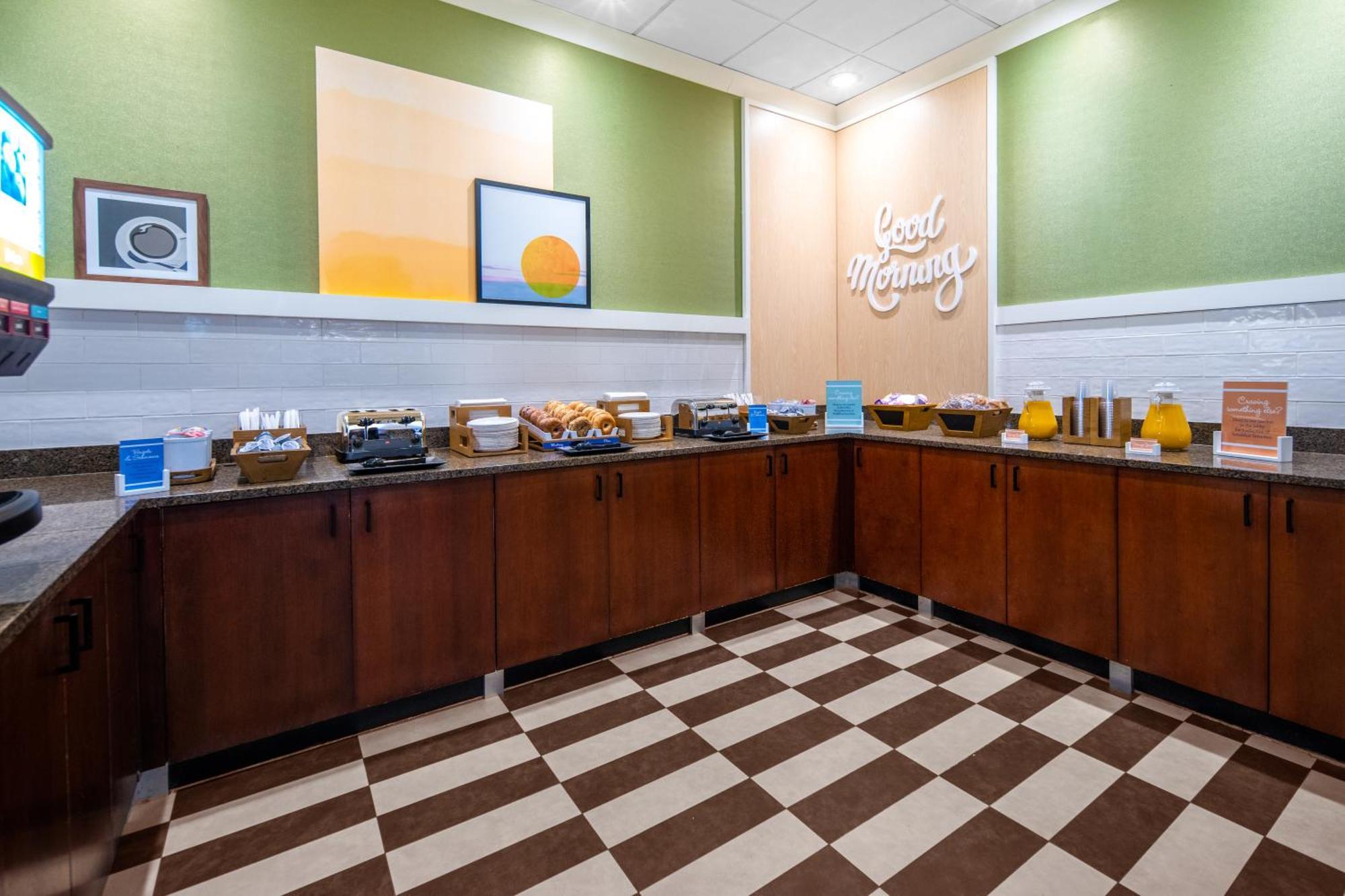 Spark By Hilton Hershey Near The Park 외부 사진
